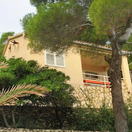 Secluded Fisherman's Cove Stoncica, Vis - 8894 Holiday home